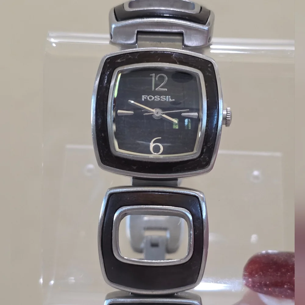 Fossil WOODGIRL Square Face Brushed Stainless Steel Wood Detail Wrist Watch